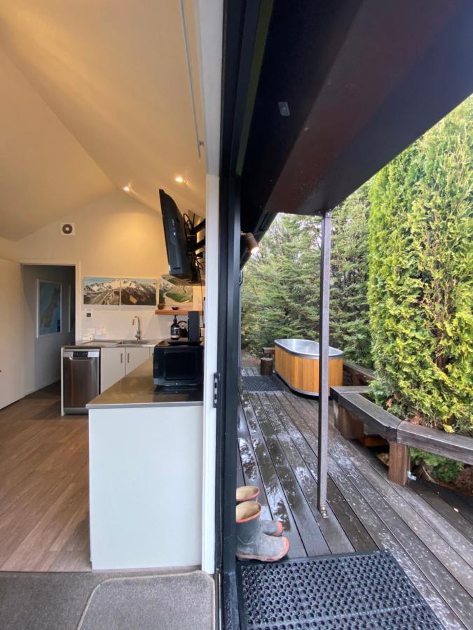 Black Beech House With Stunning Outdoor Bath Lake Tekapo Buitenkant foto